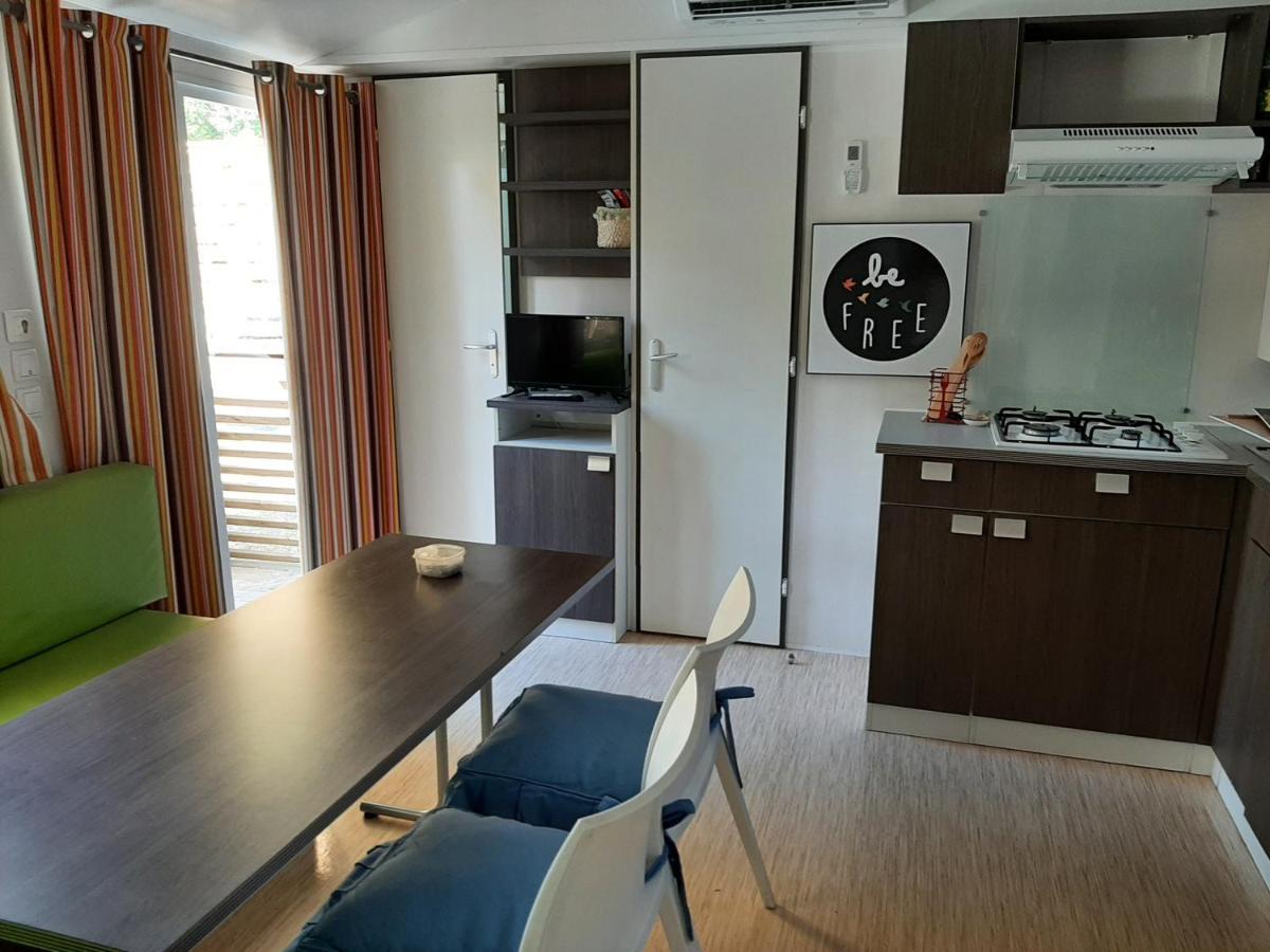 mobile home entierement équipé La Roque-d'Antheron Exterior foto